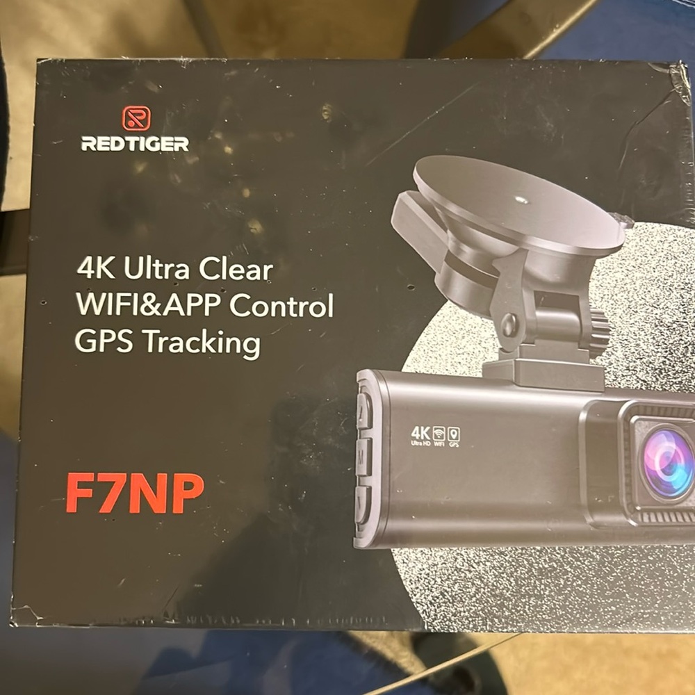 4K ultra Clear wifi&app control 
Gps tracker